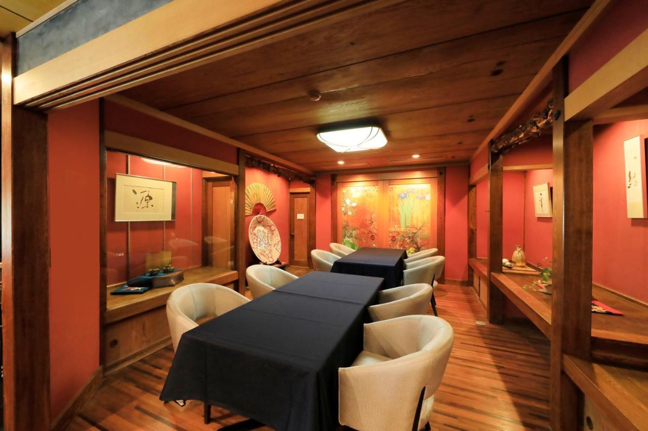 Yugawara Fuga Hotel Bagian luar foto