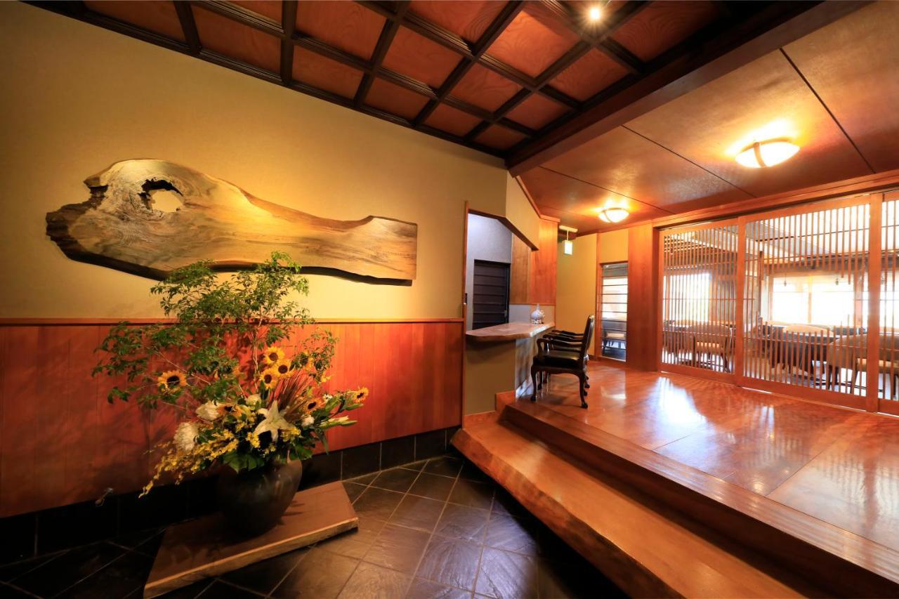 Yugawara Fuga Hotel Bagian luar foto