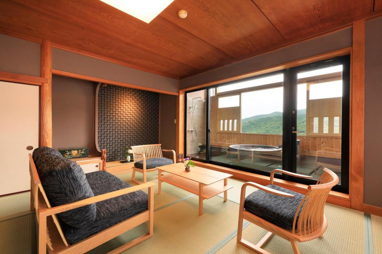 Yugawara Fuga Hotel Bagian luar foto