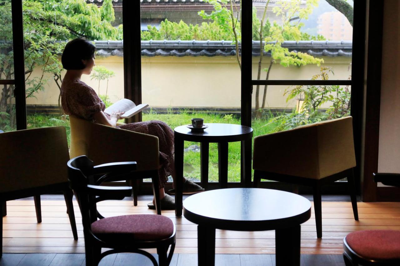 Yugawara Fuga Hotel Bagian luar foto