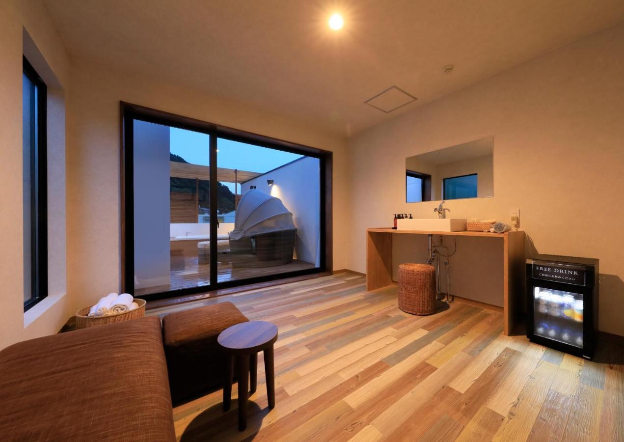 Yugawara Fuga Hotel Bagian luar foto